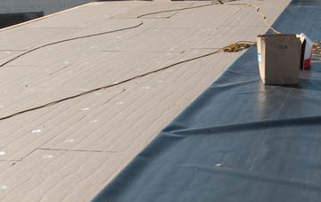 disadvantages of Ravenswood Village Settlement flat roof insulation